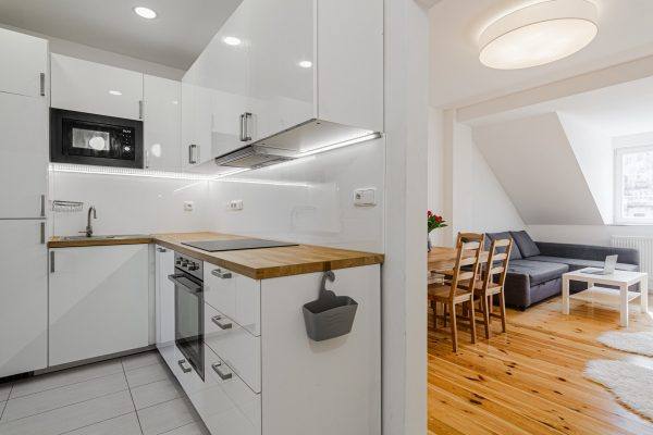 Prodej bytu 2+1, Karlovy Vary – Zeyerova (45 m²)