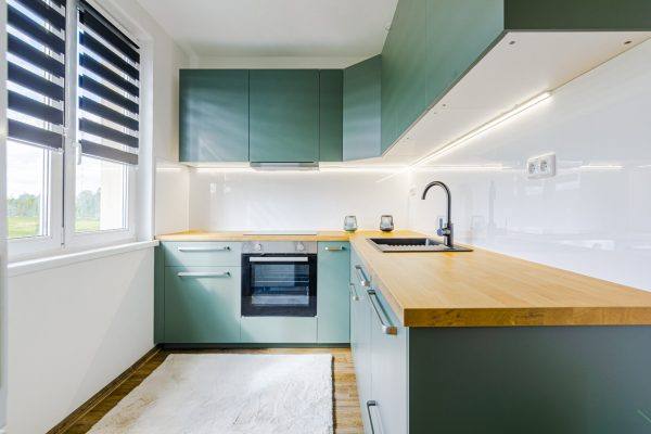 Prodej bytu 3+1, 65 m², Karlovy Vary – Stará Role